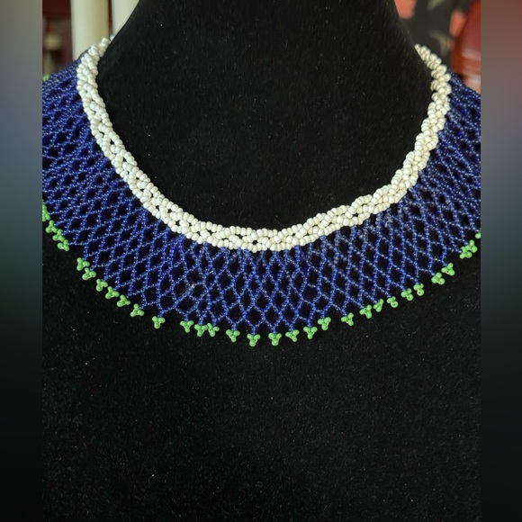 Native Am Beaded Neck Collar & button closure Blue, Green, White Handmade NWOT - Picture 2 of 7